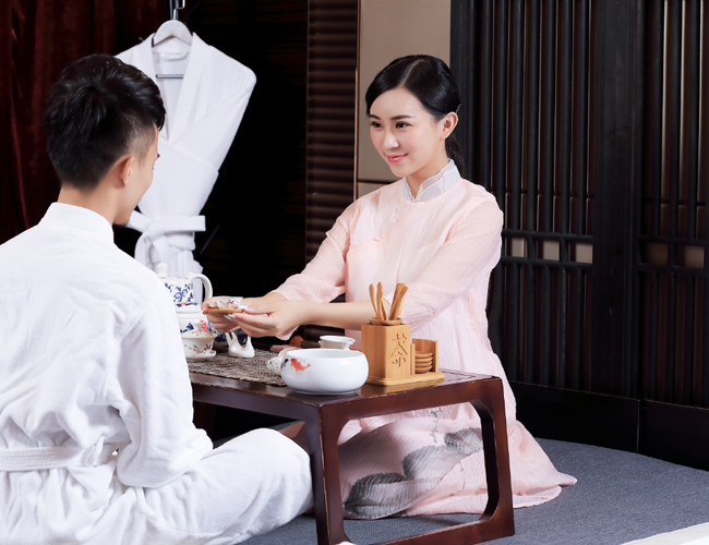 青岛黄岛休闲会所艺师风采（三）给您不一样的高级服务享受